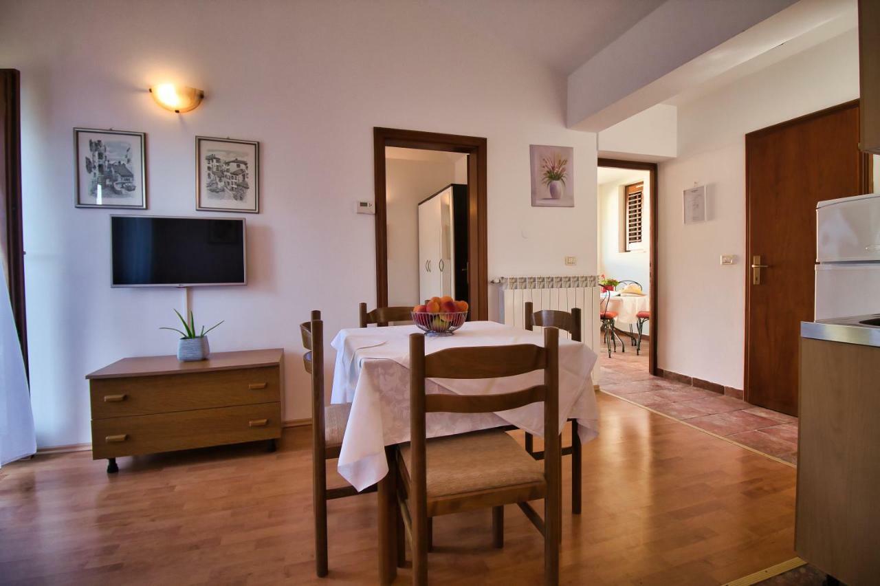 Apartments Si روفينج المظهر الخارجي الصورة