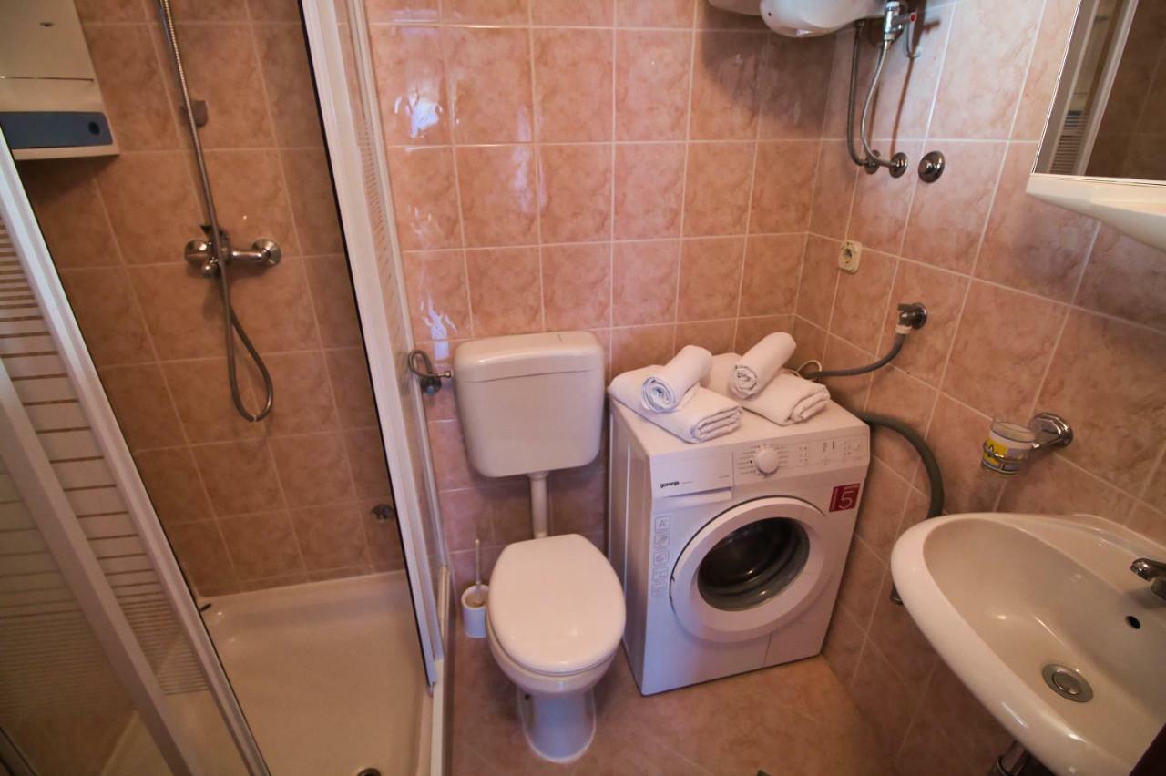 Apartments Si روفينج المظهر الخارجي الصورة