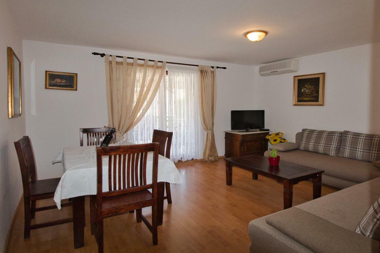 Apartments Si روفينج المظهر الخارجي الصورة