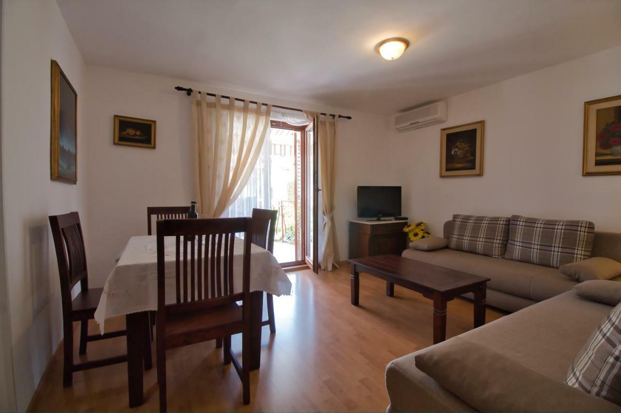 Apartments Si روفينج المظهر الخارجي الصورة